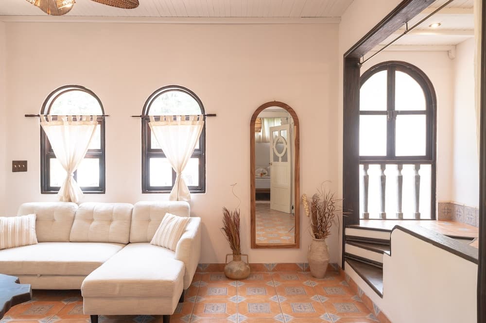 Paradise Beach Lodge