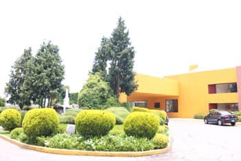 Hotel Cantalagua Inn