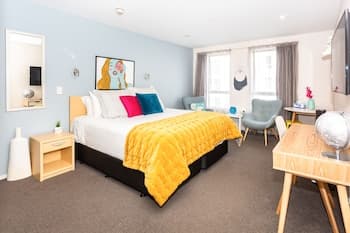 Cathedral Junction Apartment