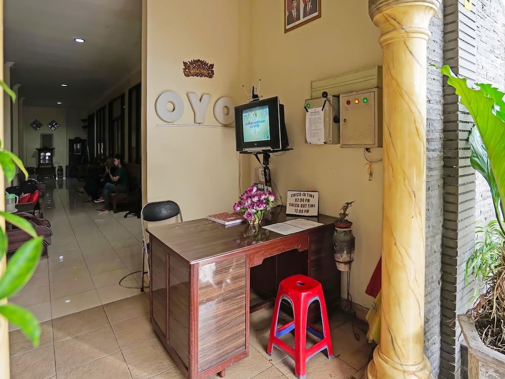 Hotel O Wisma Empat Lima Syariah
