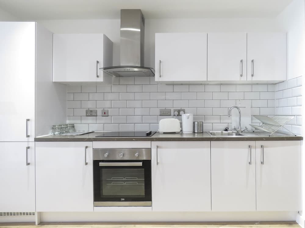 Tudors eSuites Birmingham Canalside Apartments