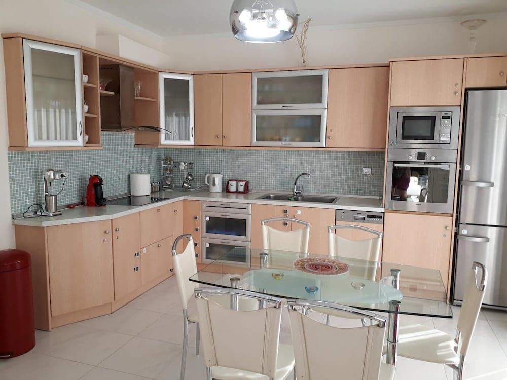 Marina Gouvia Family Villa By Konnect