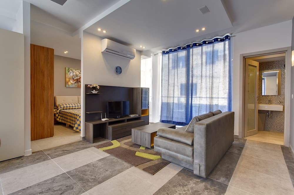 One bedroom APT Sliema