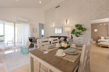 Villa Del Oro Oceanside