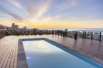 Elements Luxury Suites