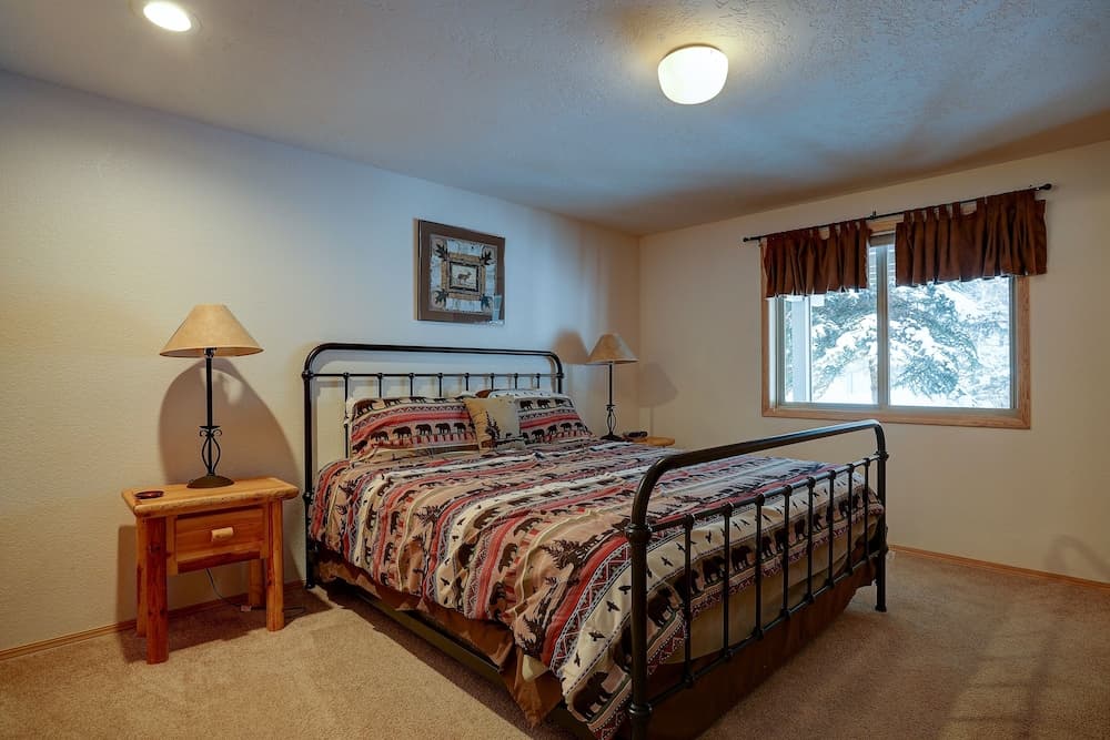 23 Quelah Spacious Home with Stone-Facade Fireplace and Pool Table by RedAwning