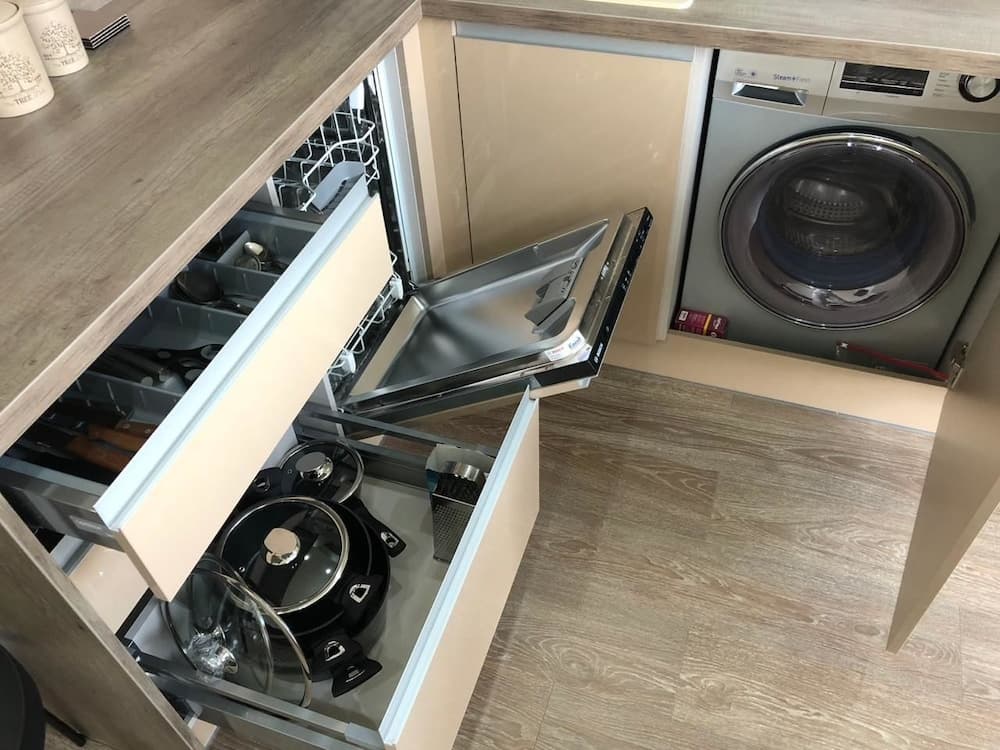 Apartment on Nagorny Tupik 13, apt 189