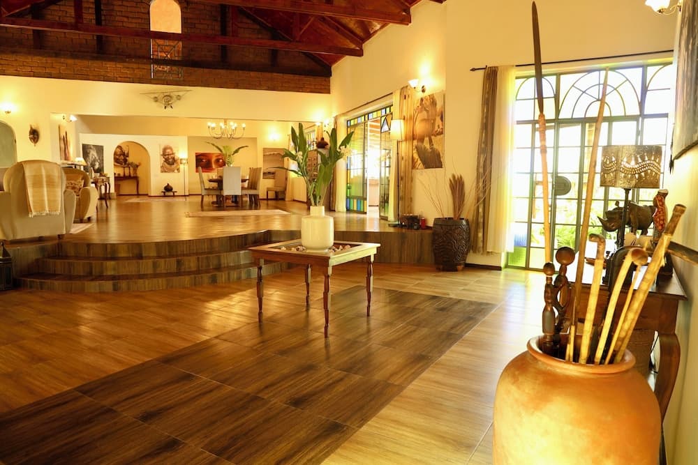 PINK FLAMINGO BOUTIQUE HOTEL