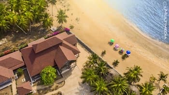 Charlestina Beach Resort