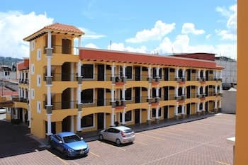 Hotel Portal de Occidente