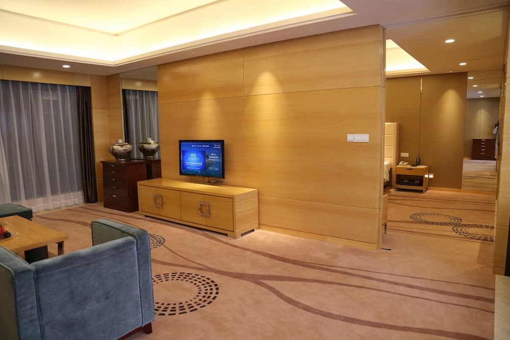 Guangzhou Changfeng Gloria Plaza Hotel