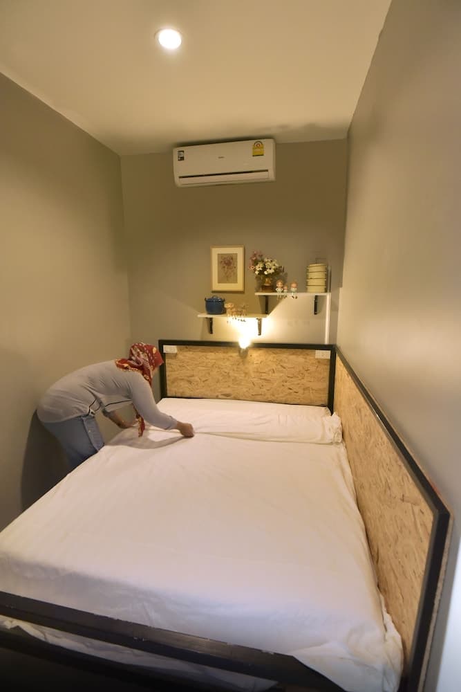 Ok Chic Phuket Hostel