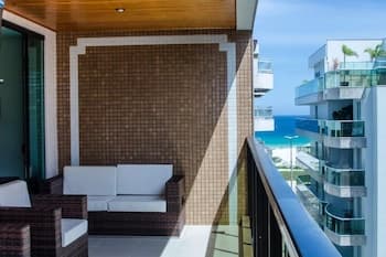 Linda bem Localizada 5 Quartos Vista Mar