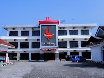 Hotel Hakmaz Taba Syariah Lubuk Linggau