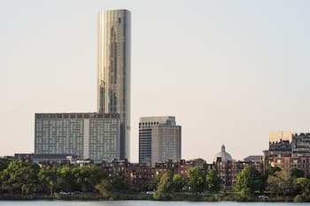 Four Seasons Hotel One Dalton Street, Boston