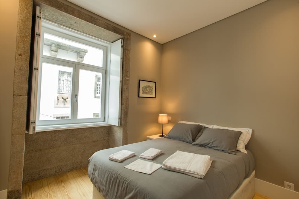 Porto and Clérigos Views by Porto City hosts