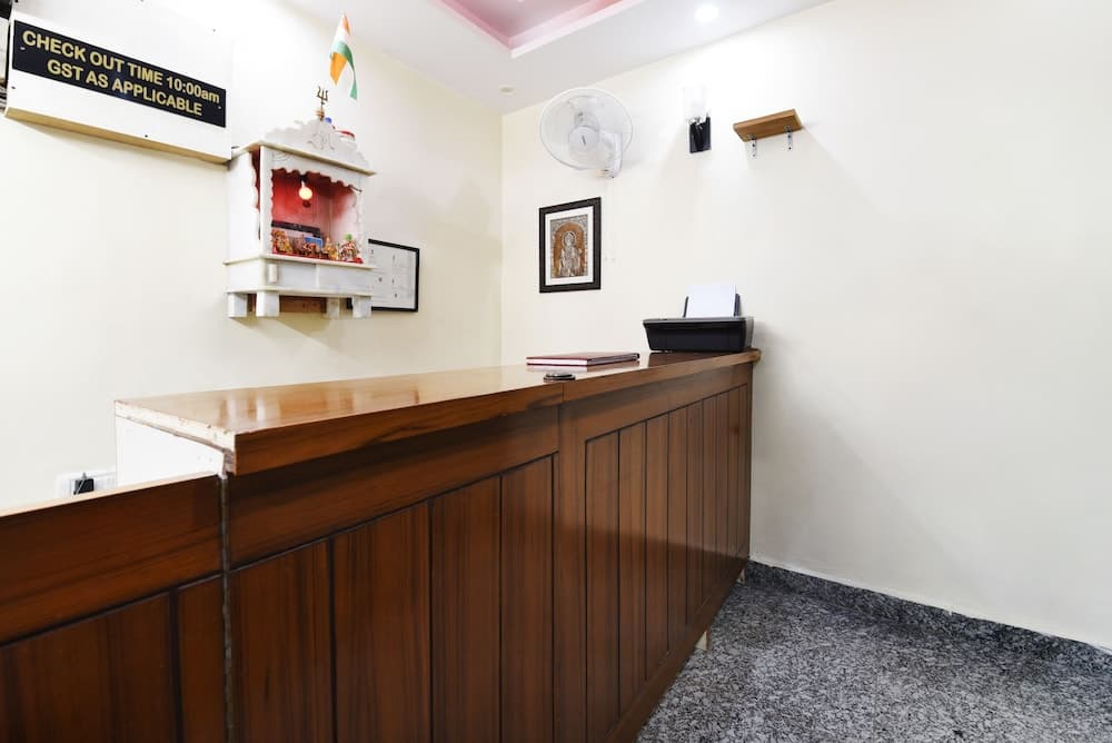 OYO 18390 Shiv Shakti Guest House