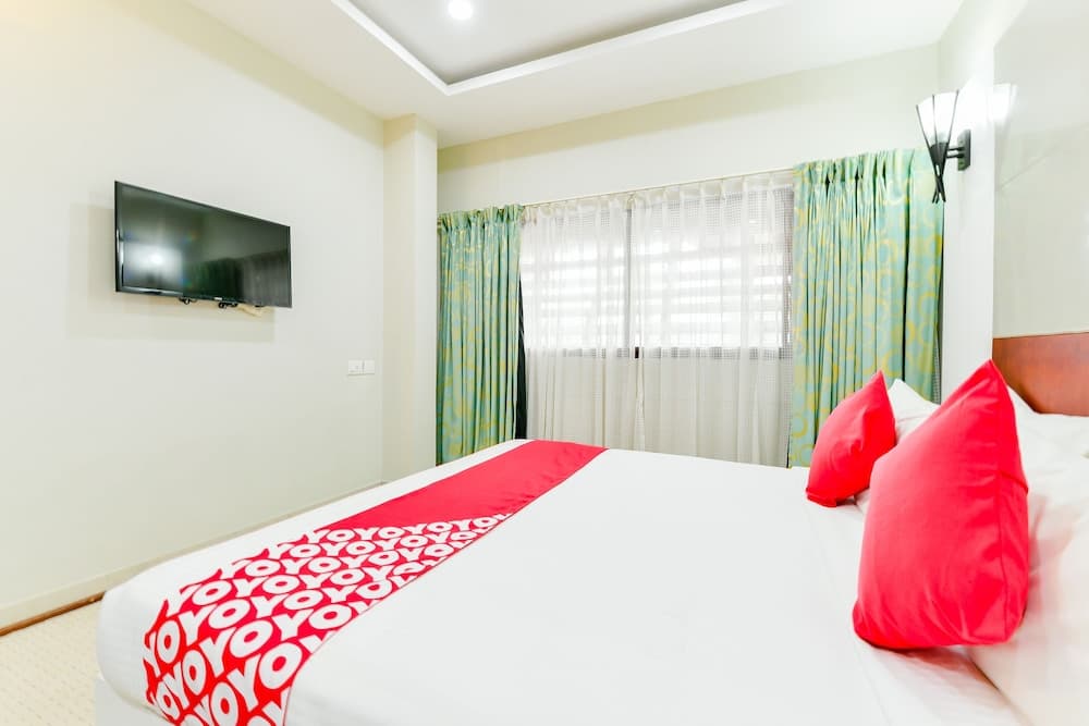 OYO 23587 M-star Heritage Hotel P Ltd