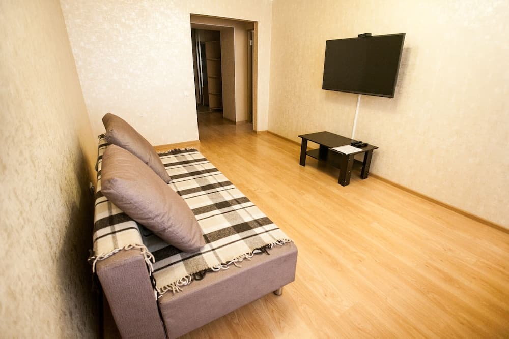 Apartment on Pionerskaya 24