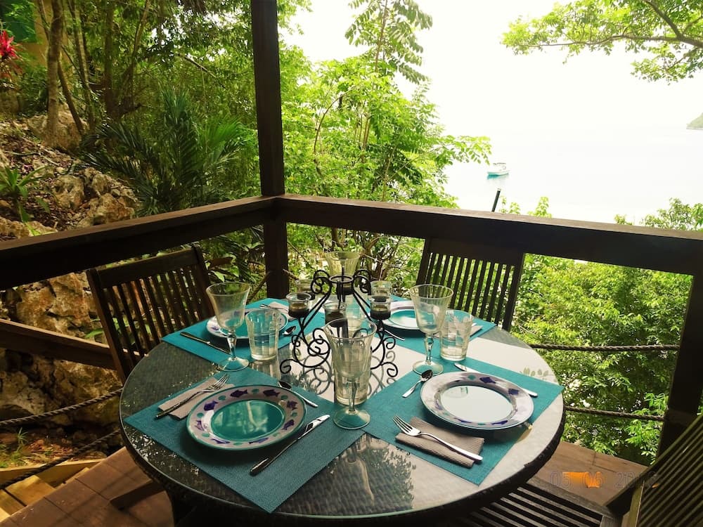 Chez Max, Cadras Haiti