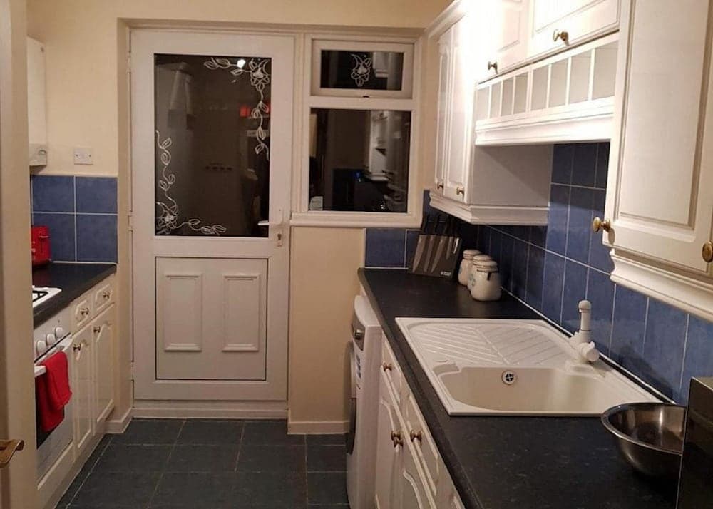 Huku Kwetu - Ravenhill House