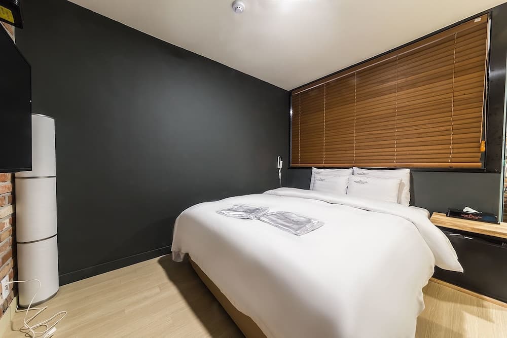 Pyeongtaek Sevilla Hotel