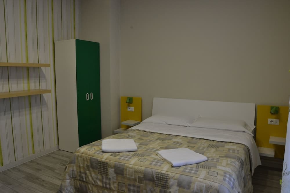 Leonardo Tourist House