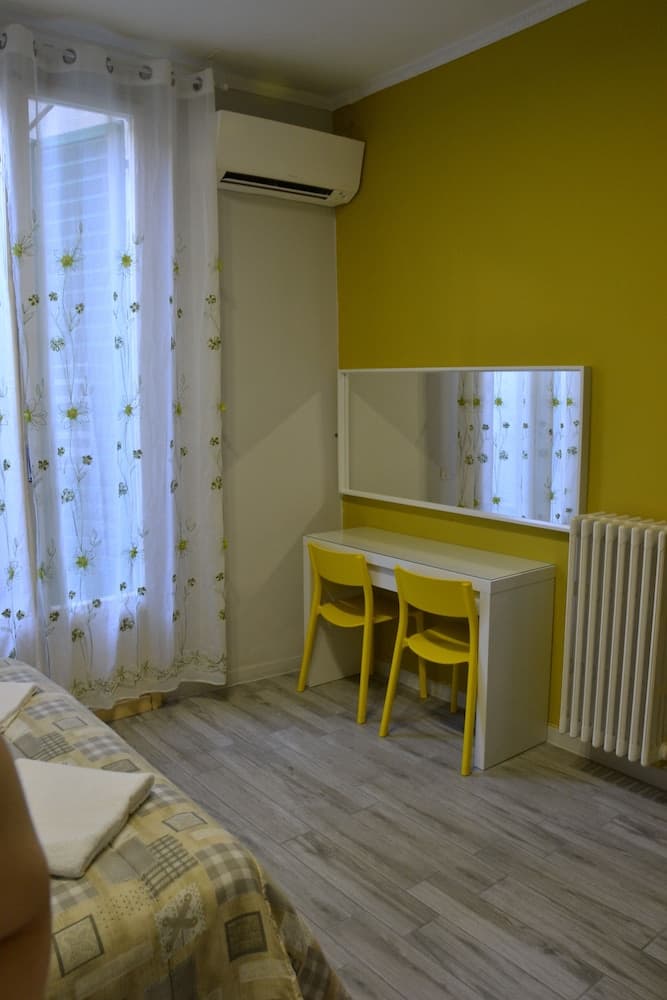 Leonardo Tourist House