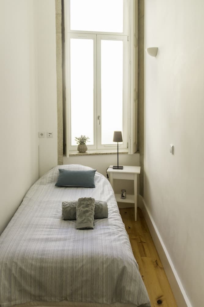 Guest H4U Bonjardim Garden