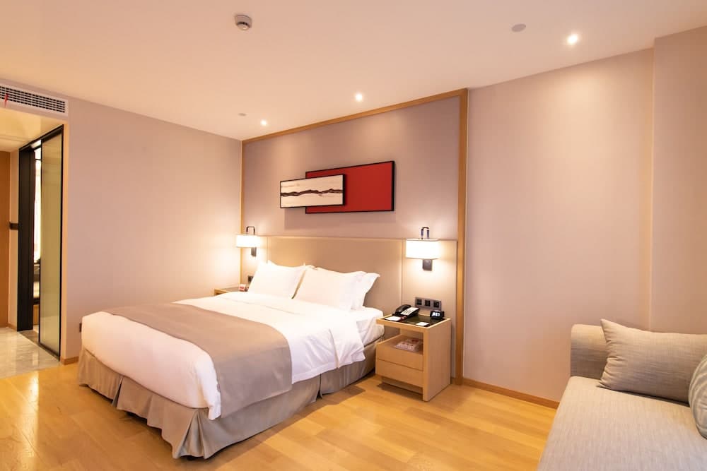 Ramada Plaza Wyndham Wenzhou Cangnan