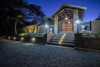 St Lucia Livingston Lodge