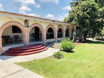 Finca Ybarra Casa de Campo