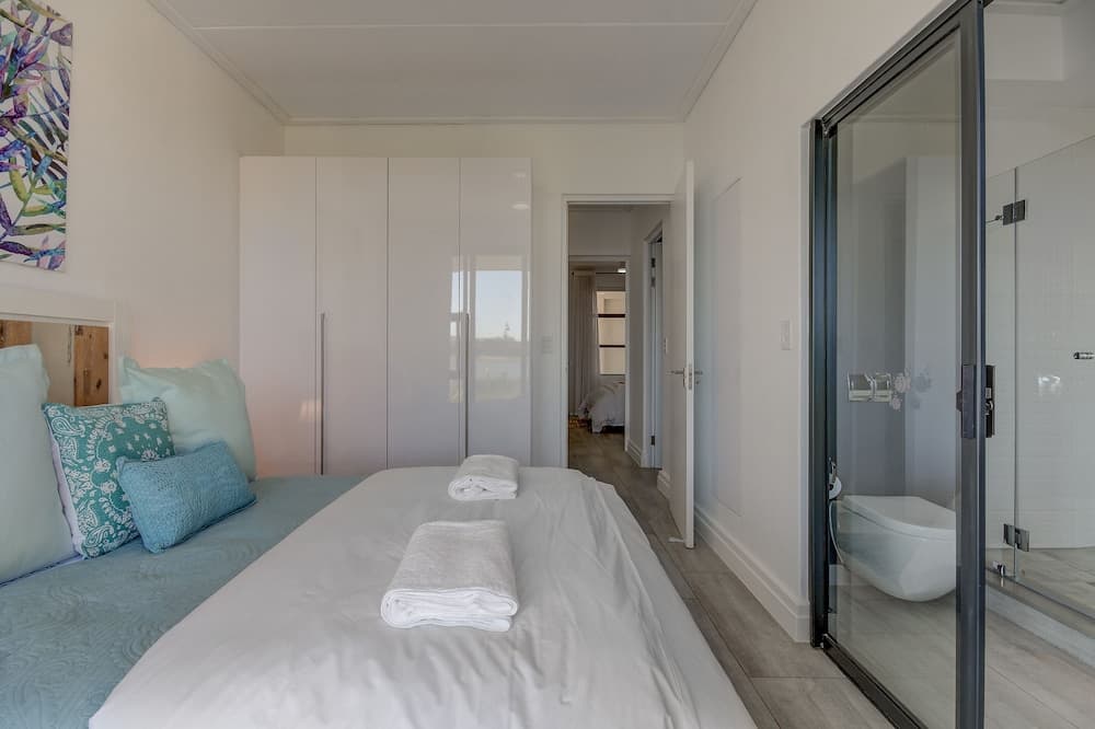 UniqueStay Paardevlei Square Apartment - Adults Only