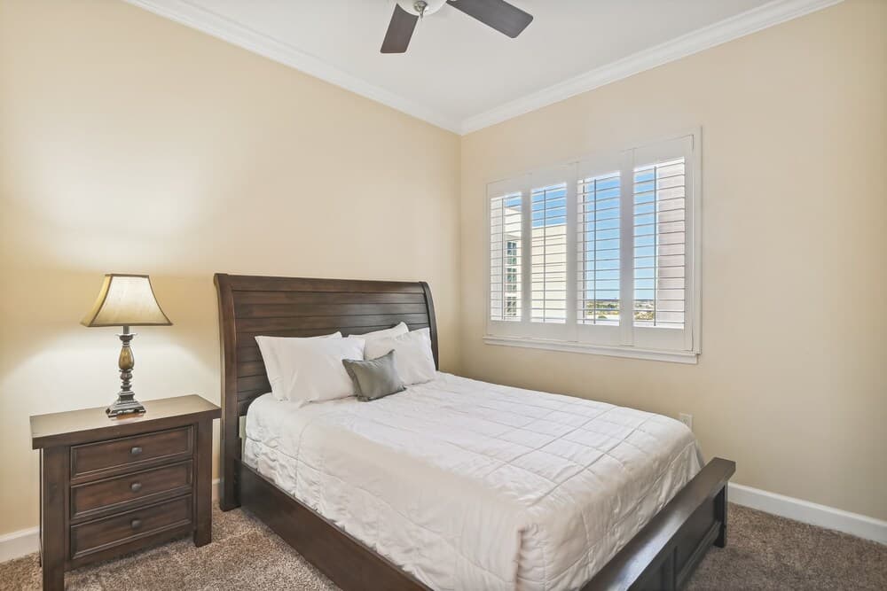 Harbor Landing 902b 3 Bedroom Condo by RedAwning