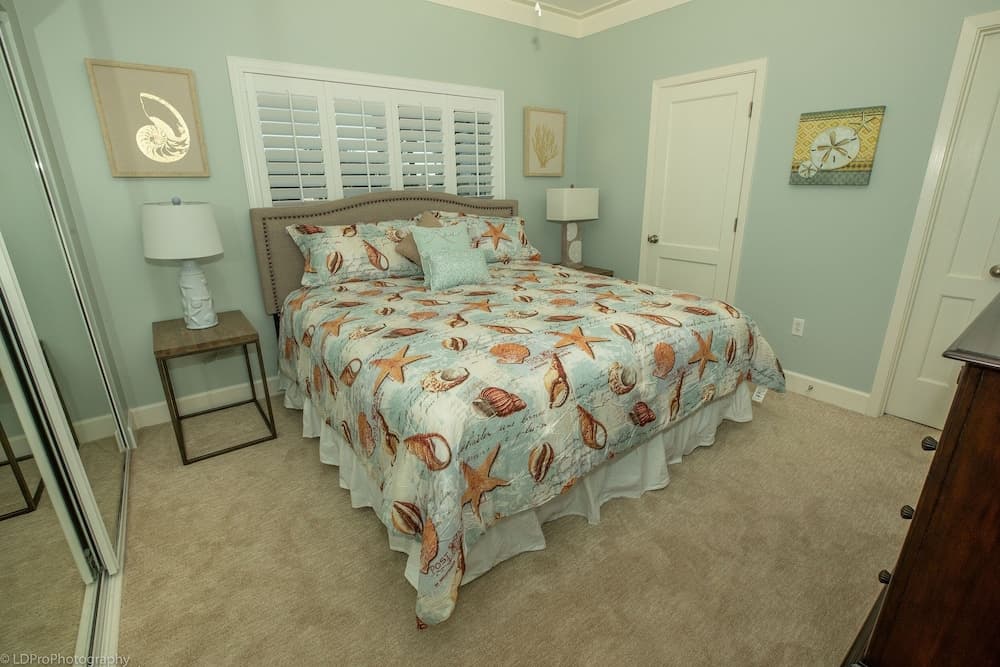 Oceania 106 3 Bedroom Condo by RedAwning