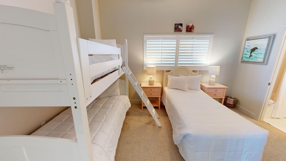 Oceania 906 3 Bedroom Condo by RedAwning