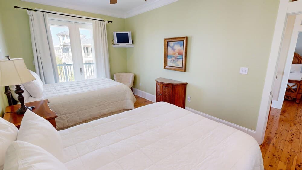 Stella Maris 4 Bedroom Home by RedAwning