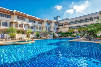 Hillside Plaza & Condotel 4 Downtown