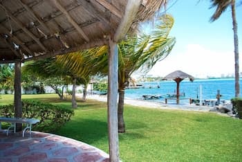 Pok-Ta-Pok Guest House