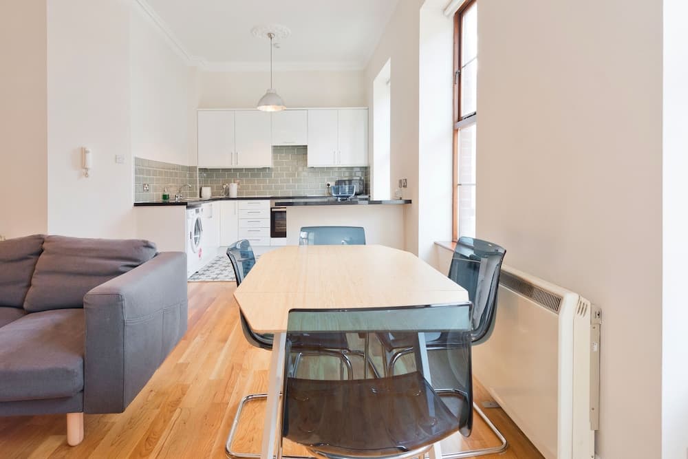 The Enya Suite - hiphipstay