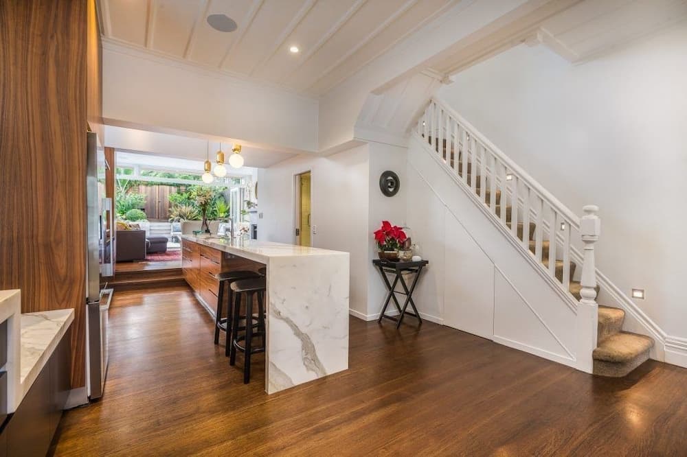 Robyn's Luxury Cottage