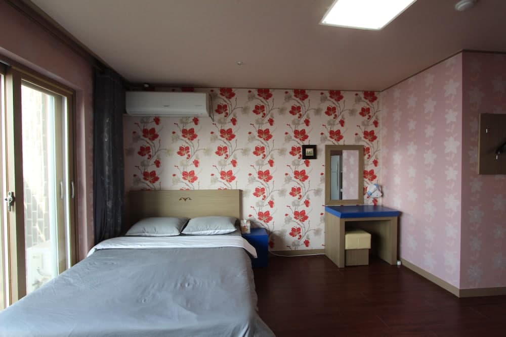 Ganghwado Four Season Pension