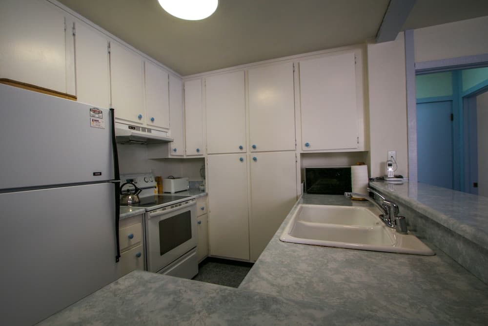 Summit 41 Spacious and Stones Throw to Eagle Lodge by RedAwning