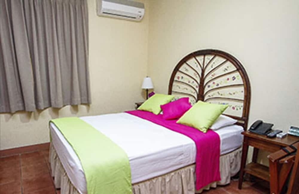 Hotel y Desayuno Colibri