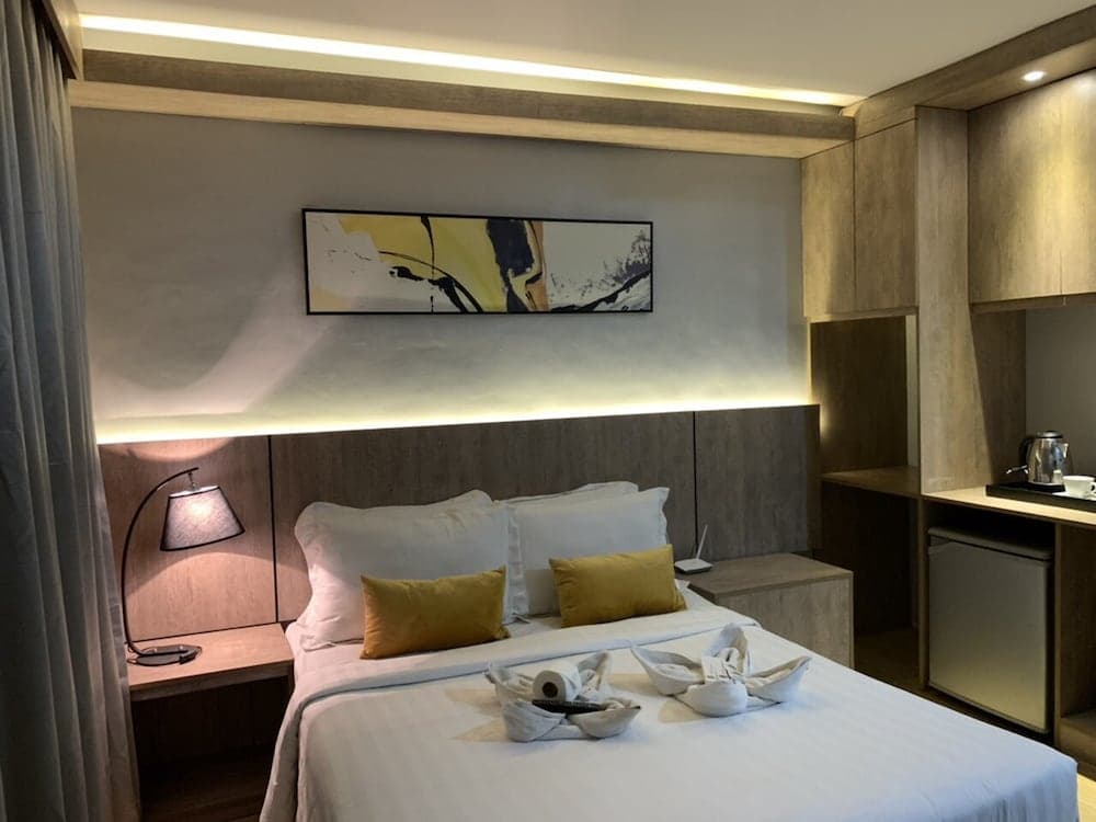 Green Suites at Bel Air Soho