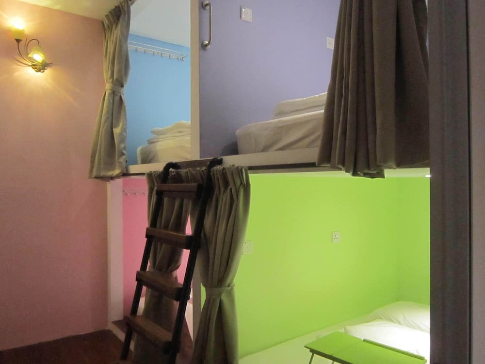 Thirty Three Stewart Houze - Hostel