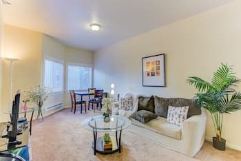 Cosy Berkeley Apartments Across UC Berkeley #121