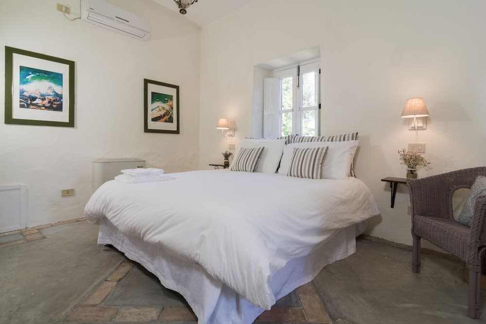 Castello di Serragiumenta