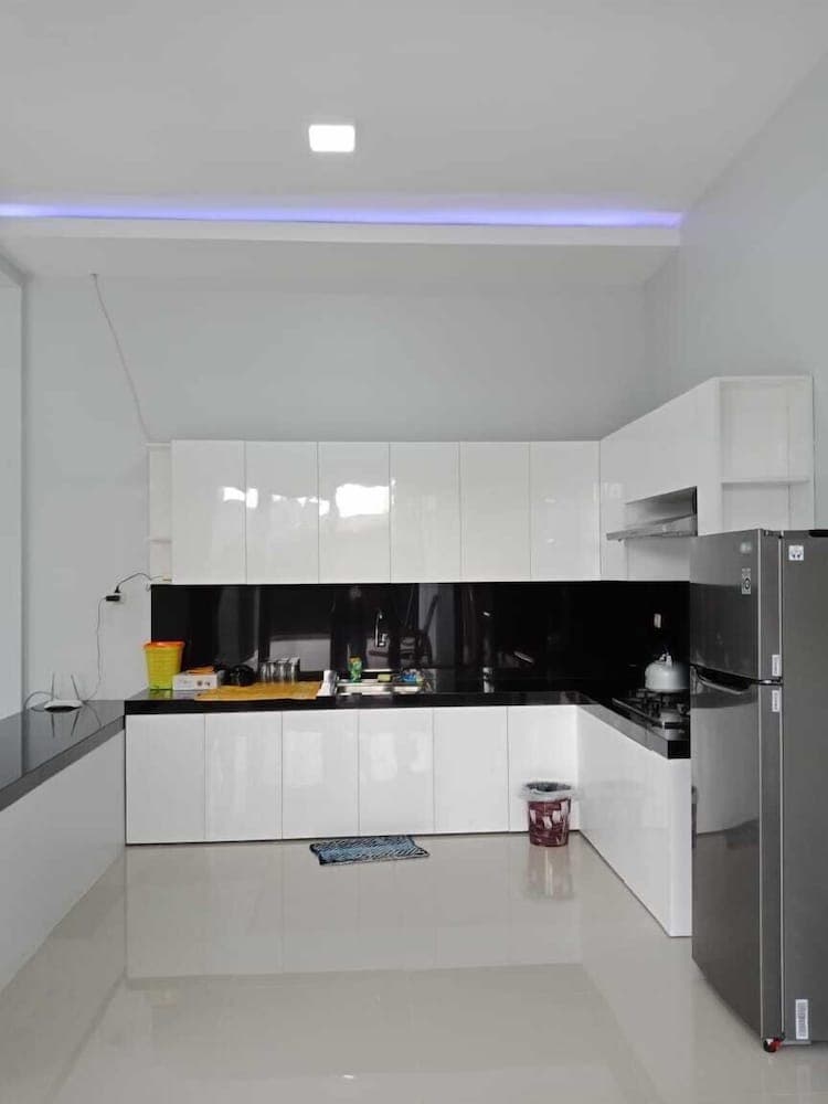 Villa Fahim 2 Puncak 4 Bedroom