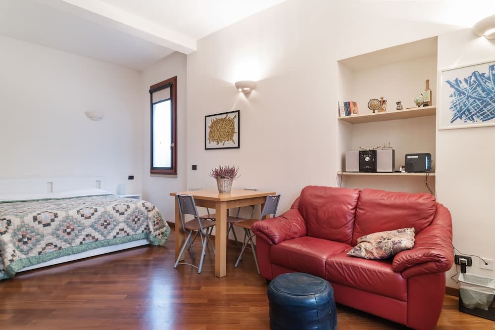 Bologna Central Studio